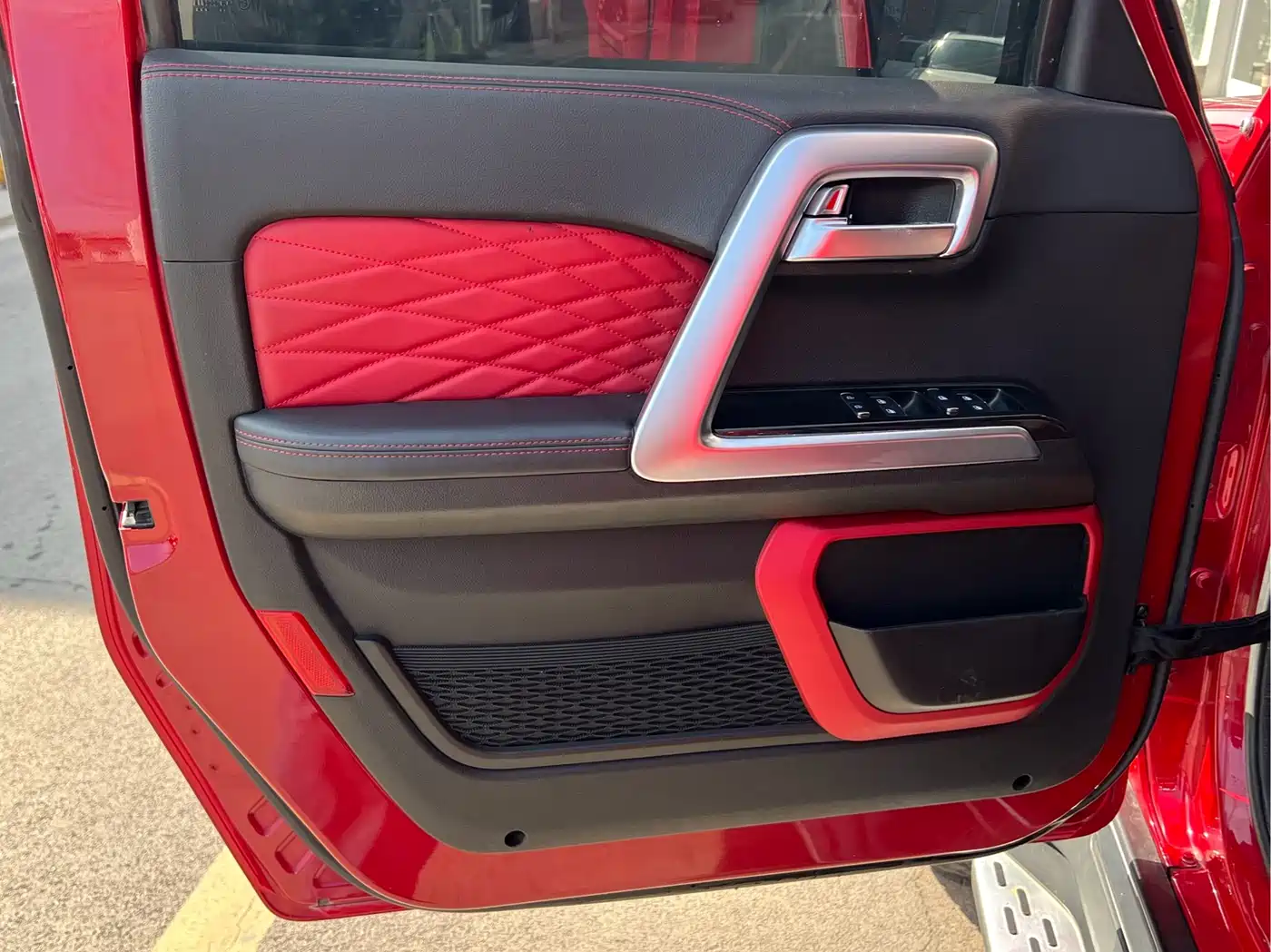 BAIC ORV Beijing Offroad BJ40 2018 PLUS 2.3T Auto 4WD Premium Edition China V фото 8