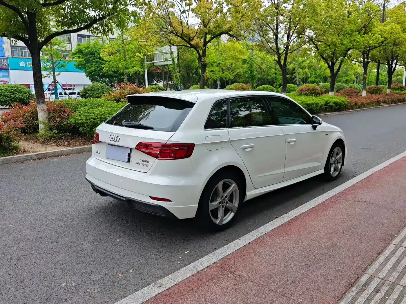 Audi A3 2019 Sportback 35 TFSI Fashion China VI фото 3