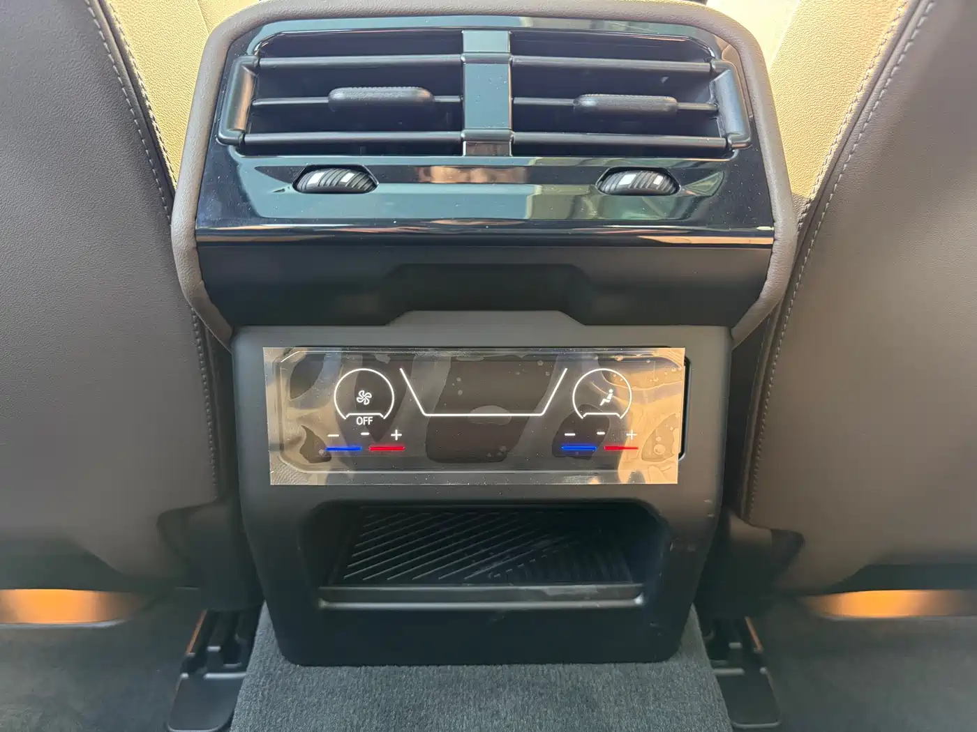 BMW i5 2024 eDrive 35L Premium Luxury Package фото 12