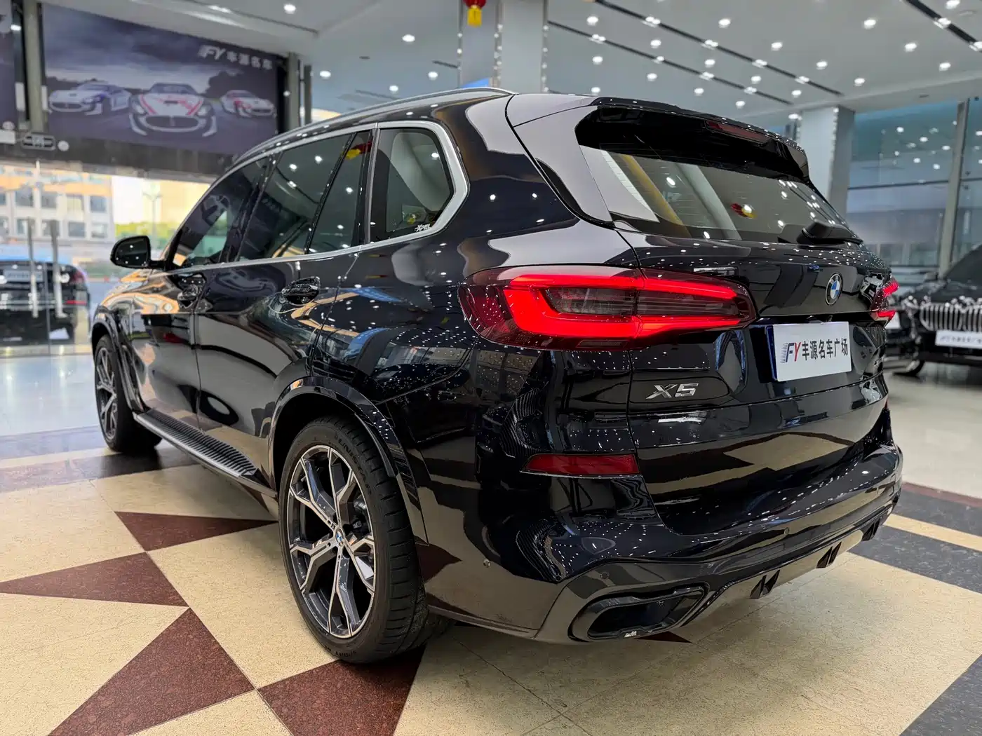 BMW X5 (Import) 2021 2021 xDrive40i Exclusive M Sport Package
