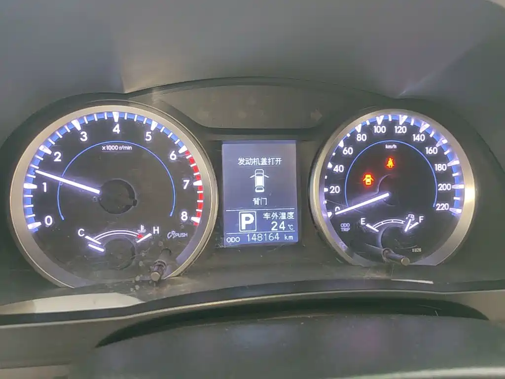 صورة 12 - Toyota Highlander