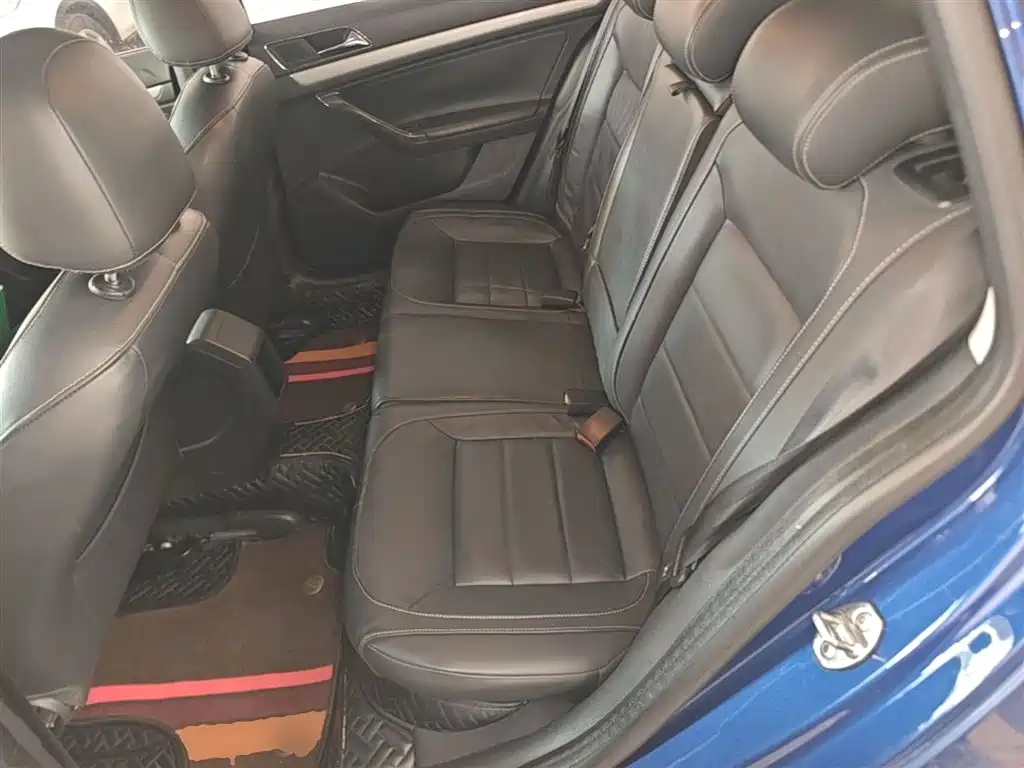 Volkswagen Lavida Tour 2015 230TSI DSG Comfort Edition фото 17