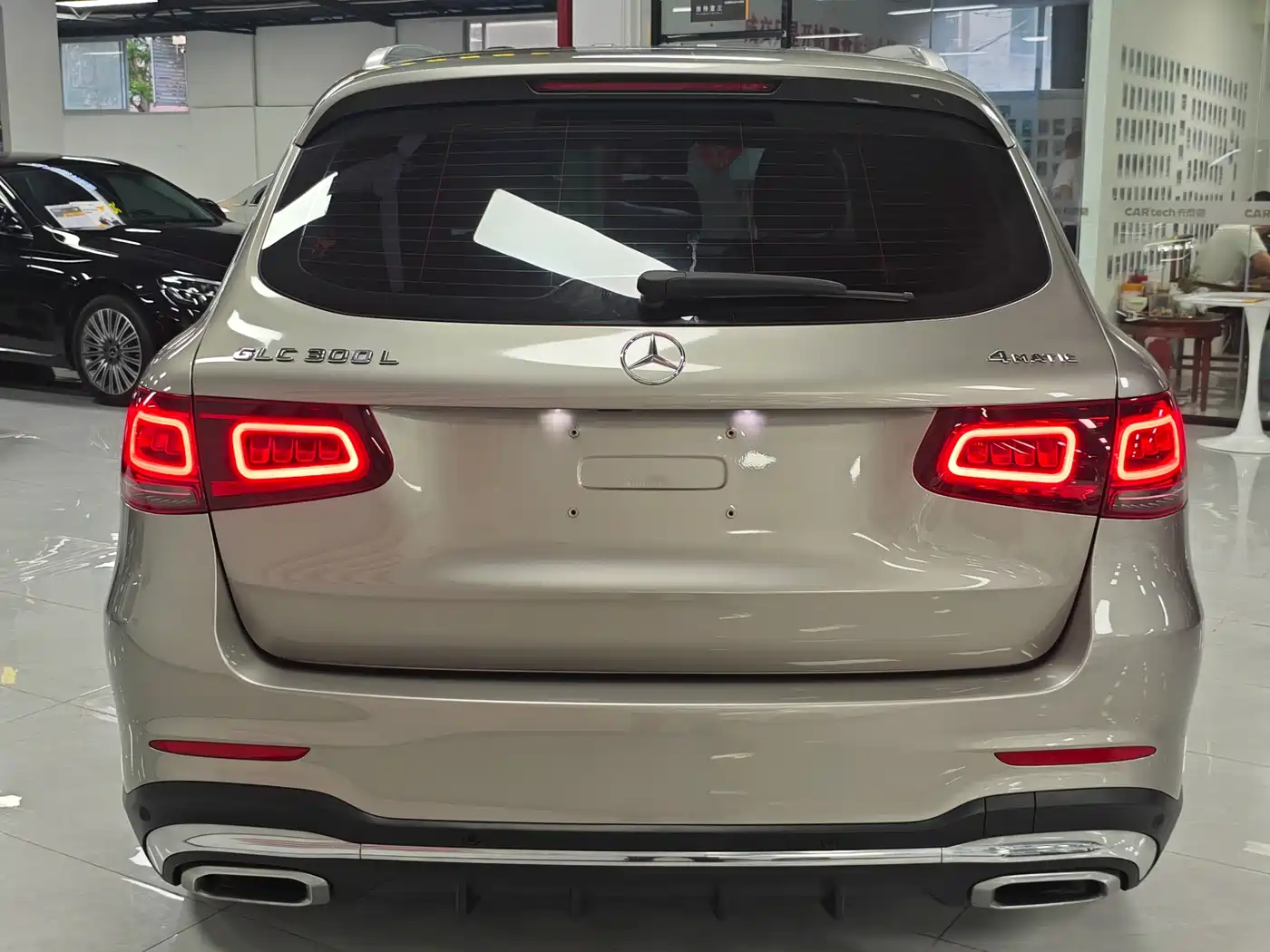 Mercedes-Benz GLC 2021 GLC 300 L 4MATIC Sporty фото 6