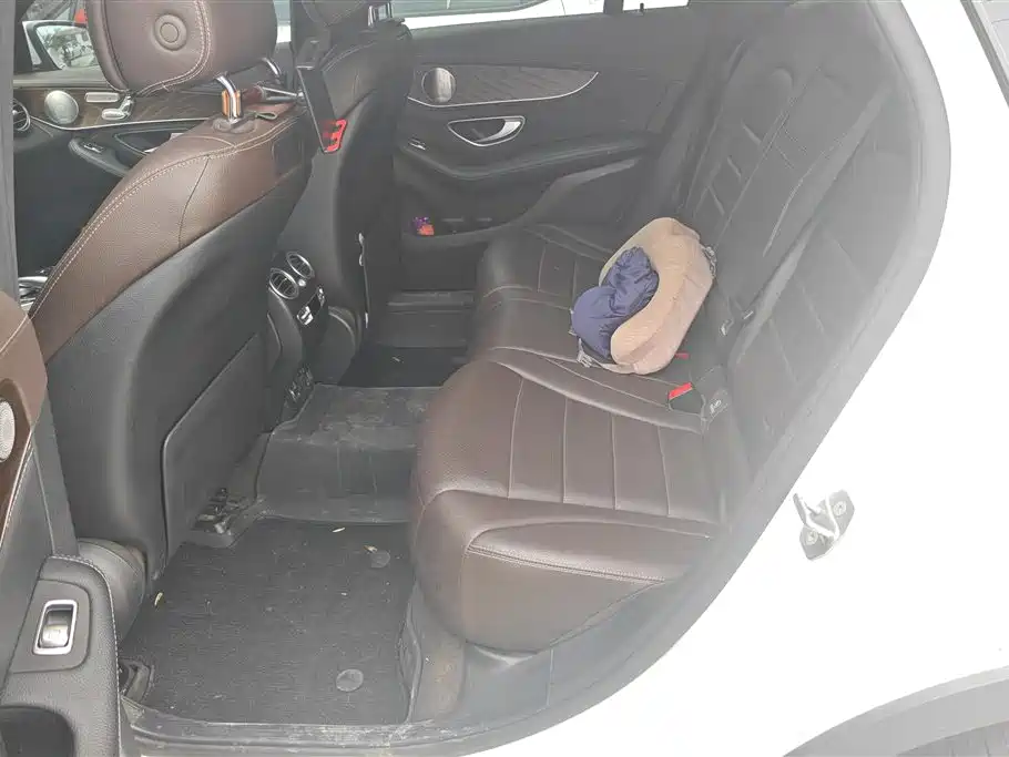 Mercedes-Benz GLC 2019 Facelift GLC 300 L 4MATIC Dynamic фото 11