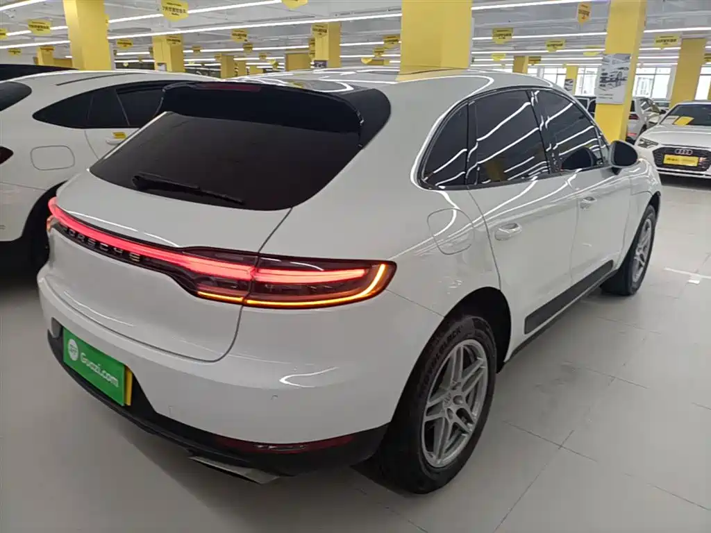 Porsche Macan 2021 Macan 2.0T фото 7