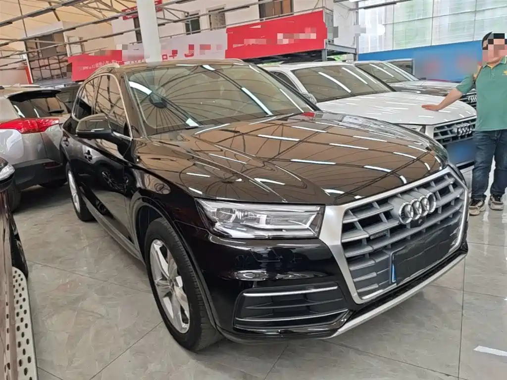 Audi Q5L 2018 40 TFSI Premium Progressive China VI фото 4