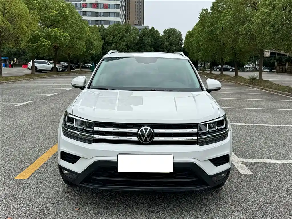 Volkswagen Tharu, миниатюра 9