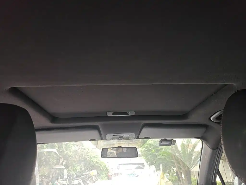 Zhonghua V3 2015 2015 1.5L Manual Smart Edition