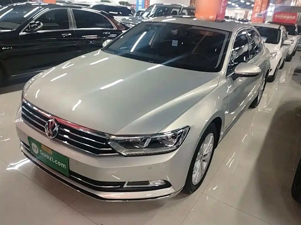 Volkswagen Magotan 2018 Facelift 330TSI DSG Luxury