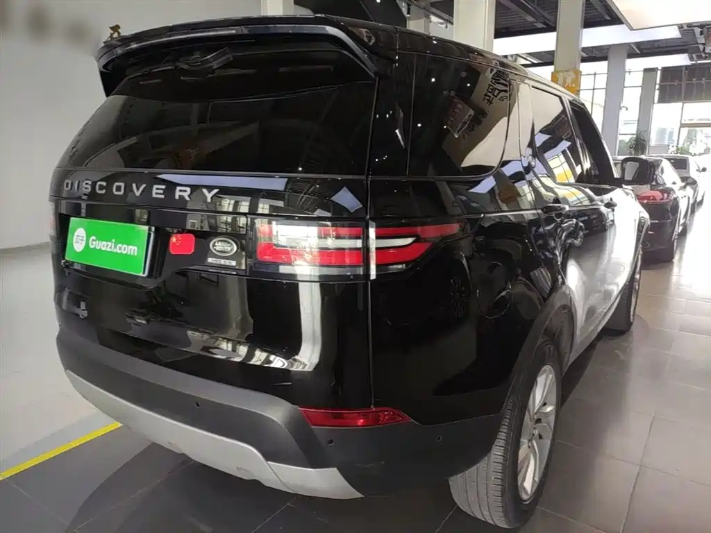 Land Rover Discovery 2018 3.0 SC V6 HSE фото 5