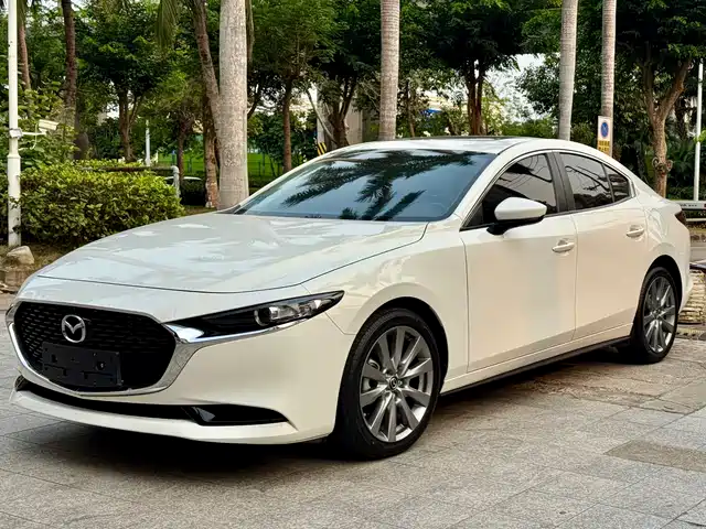 MAZDA 3 ANGKESAILA