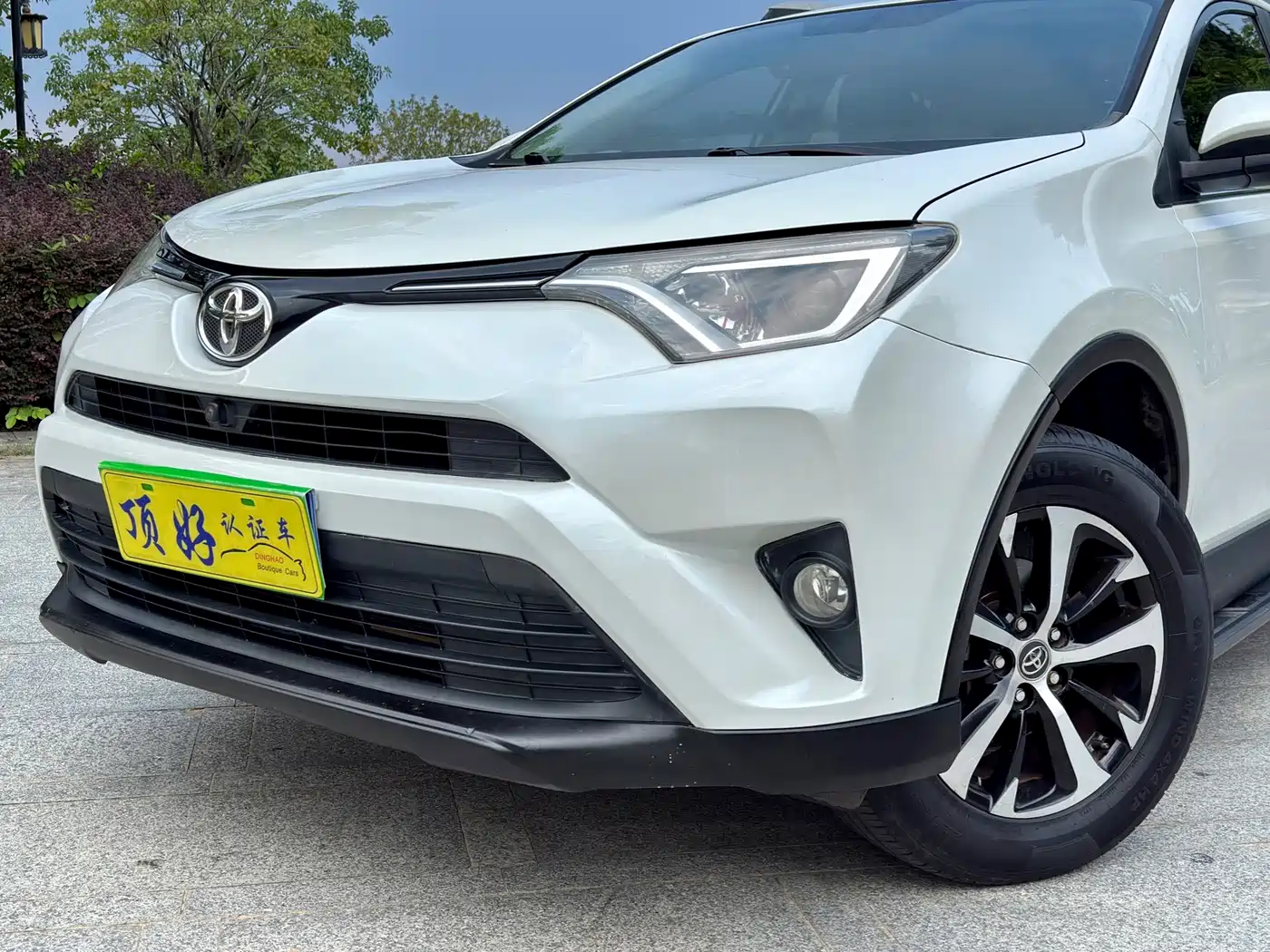 Toyota RAV4 Rongfang 2016 2.0L CVT 2WD Trend (China V) фото 19
