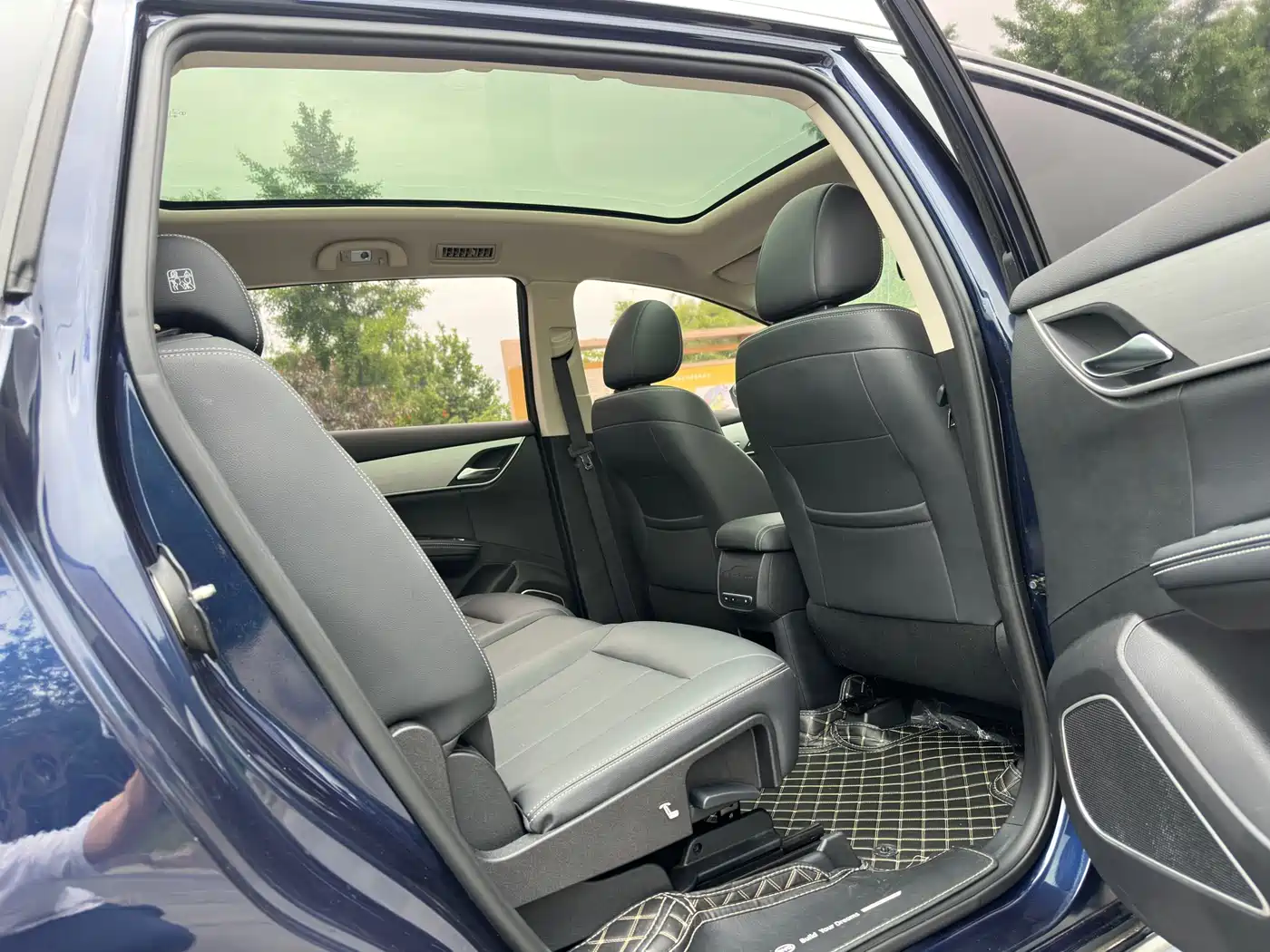BYD Song MAX 2021 Upgrade 1.5T Automatic Premium Edition 7-Seater фото 17