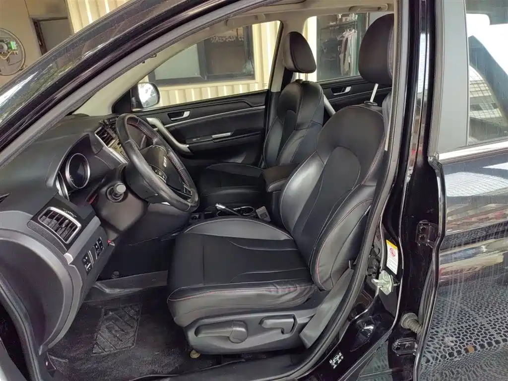 Haval M6 2018 Facelift 1.5T DCT 2WD Elite Edition фото 15
