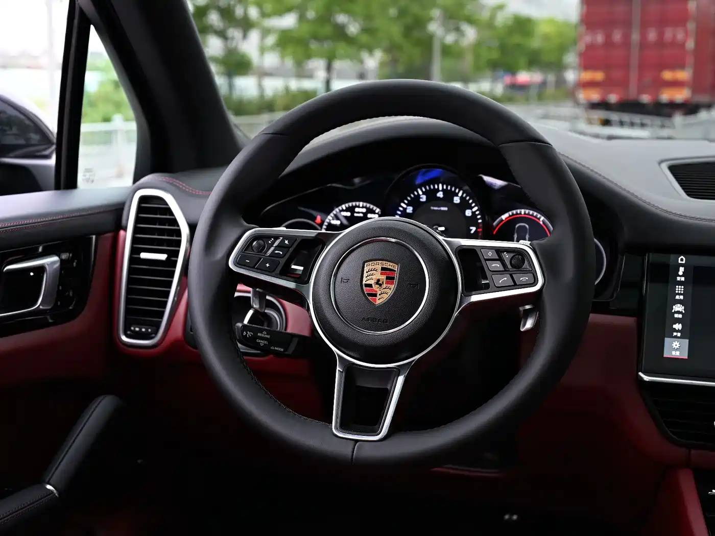 Porsche Cayenne 2018 Cayenne 3.0T фото 5