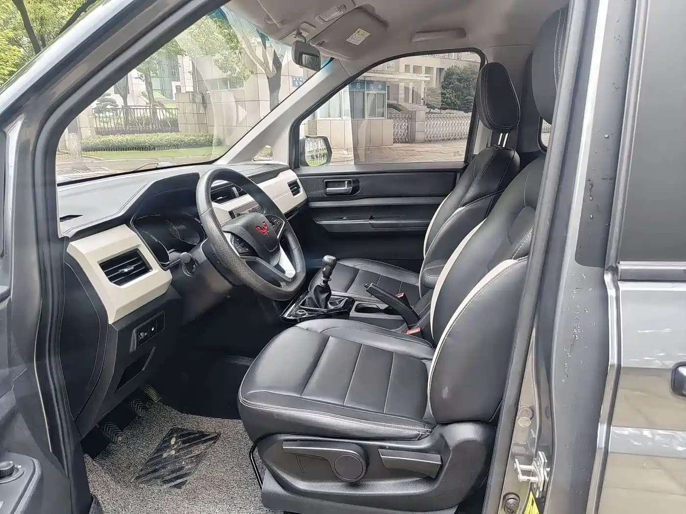 Wuling Motors Wuling Journey 2024 2021 1.5T Manual Luxury Edition