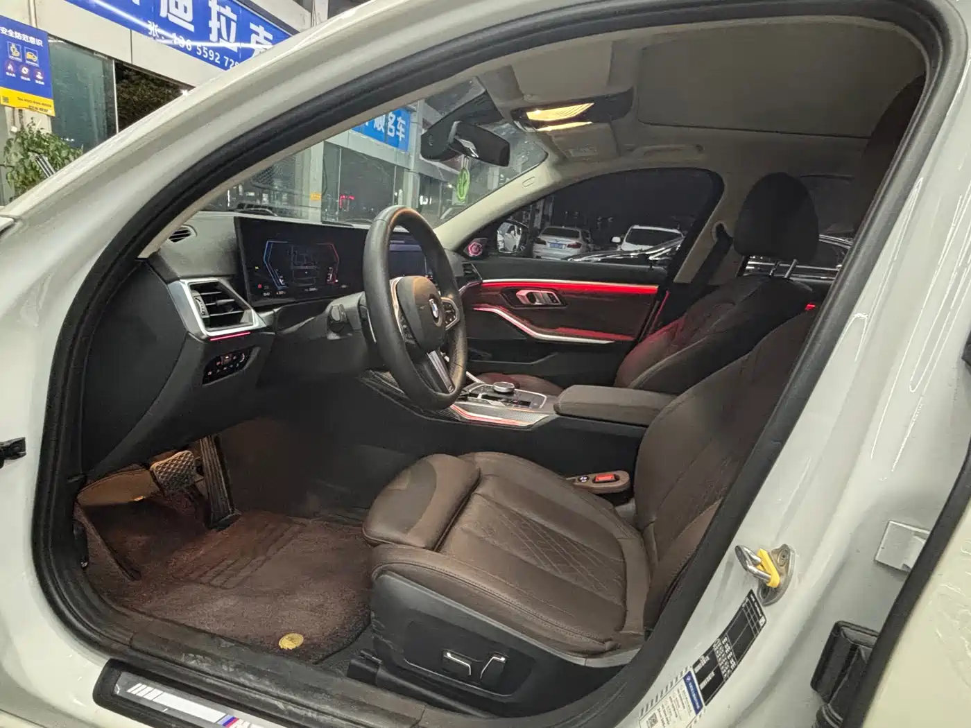 BMW 3 Series 2023 325Li M Sport Black Night Package фото 4