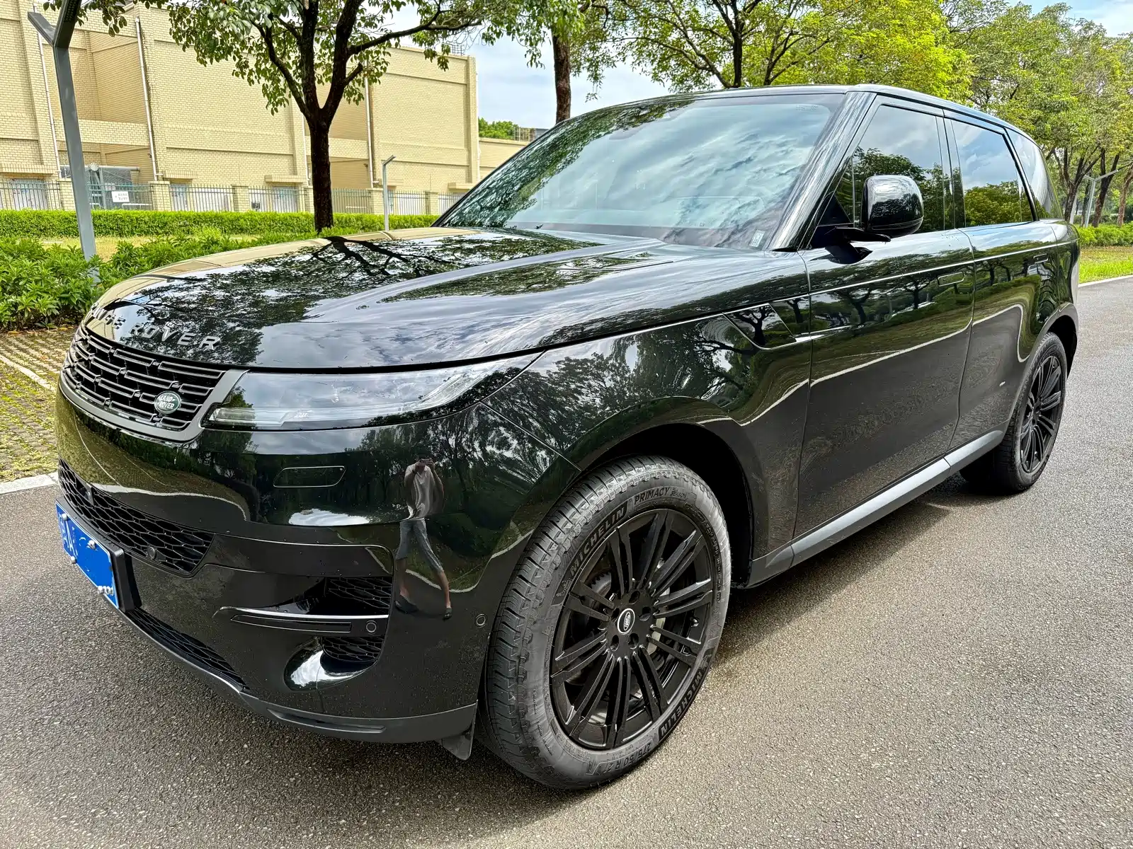 صورة 1 - Land Rover Range Rover Sport