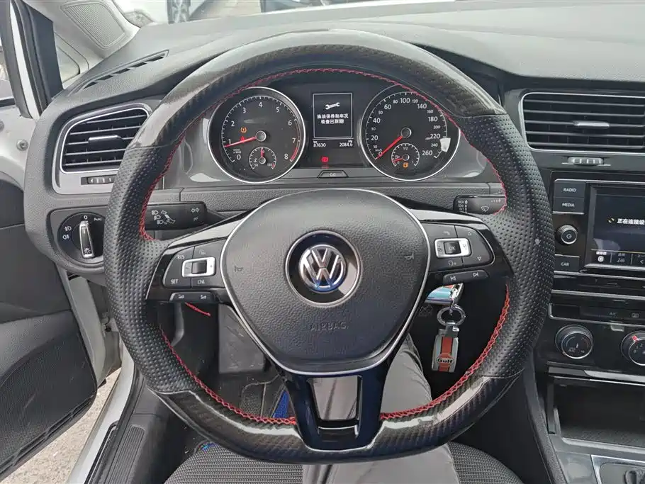 Volkswagen Golf 2018 230TSI Automatic Comfort фото 15
