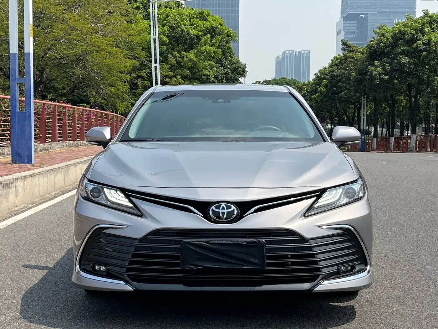 Toyota Camry 2019 2.0G Luxury Edition China VI фото 3