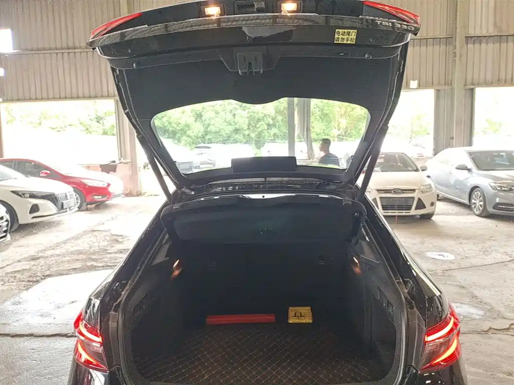 Škoda Superb 2023 Facelift TSI330 DSG Luxury Edition фото 19