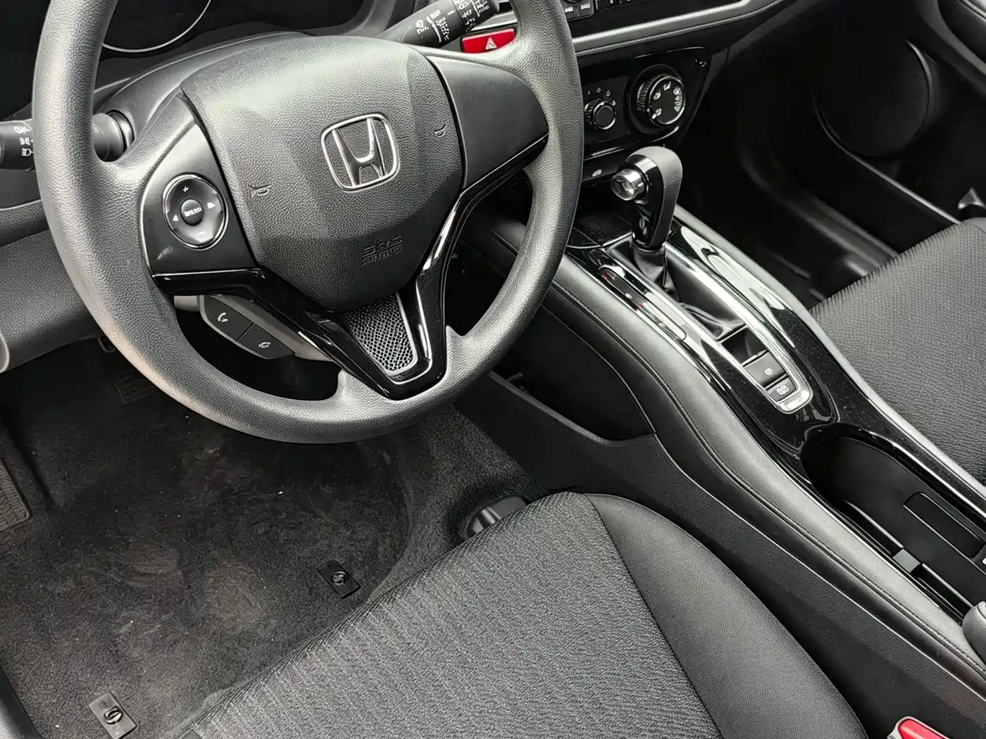 Honda Vezel 2015 2015 1.5L CVT 2WD Comfort