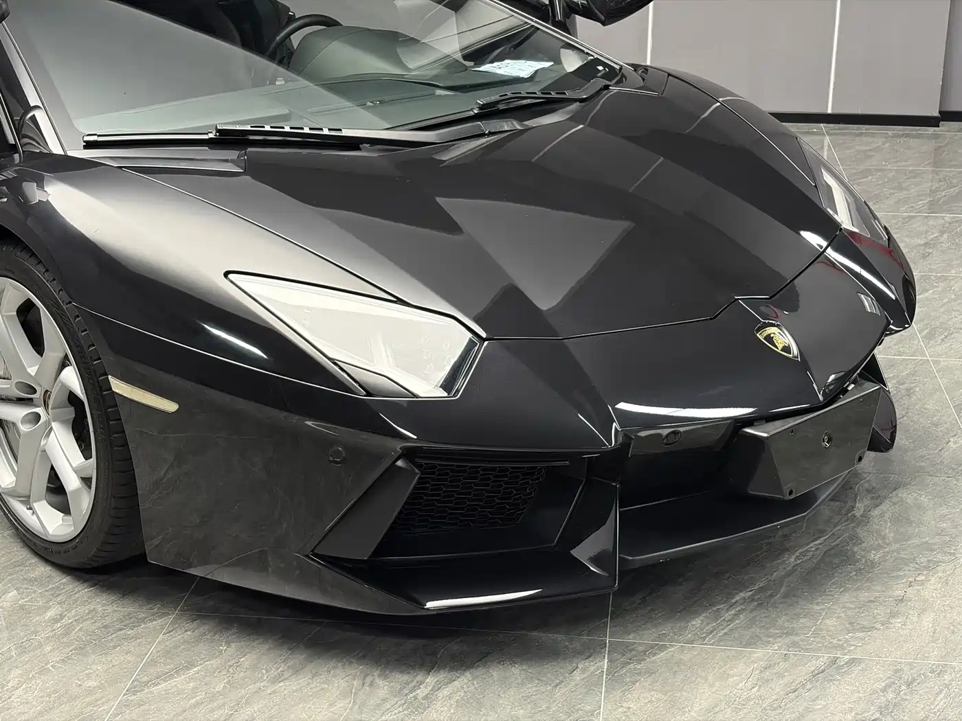 Lamborghini Aventador 2012 2011 LP 700-4