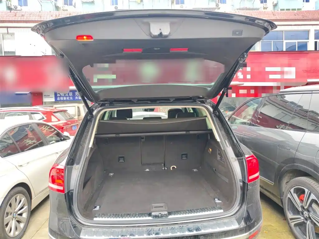 Volkswagen Touareg 2017 3.0TSI Explorer Edition фото 12