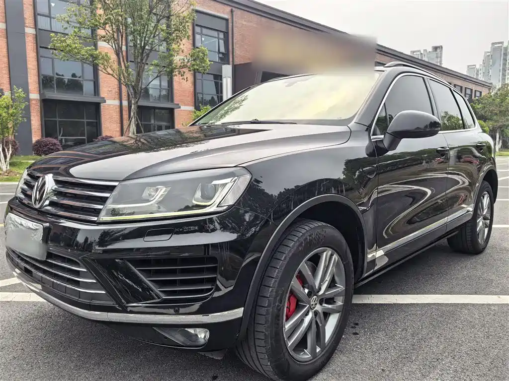 Volkswagen Touareg 2017 3.0TSI Explorer Edition фото 19