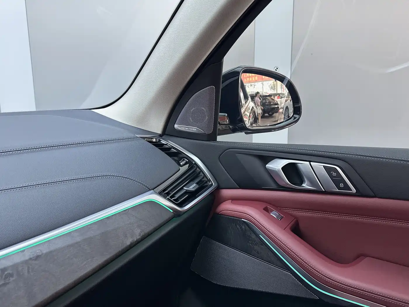 BMW X5 2022 xDrive 30Li Premium M Sport Package фото 6
