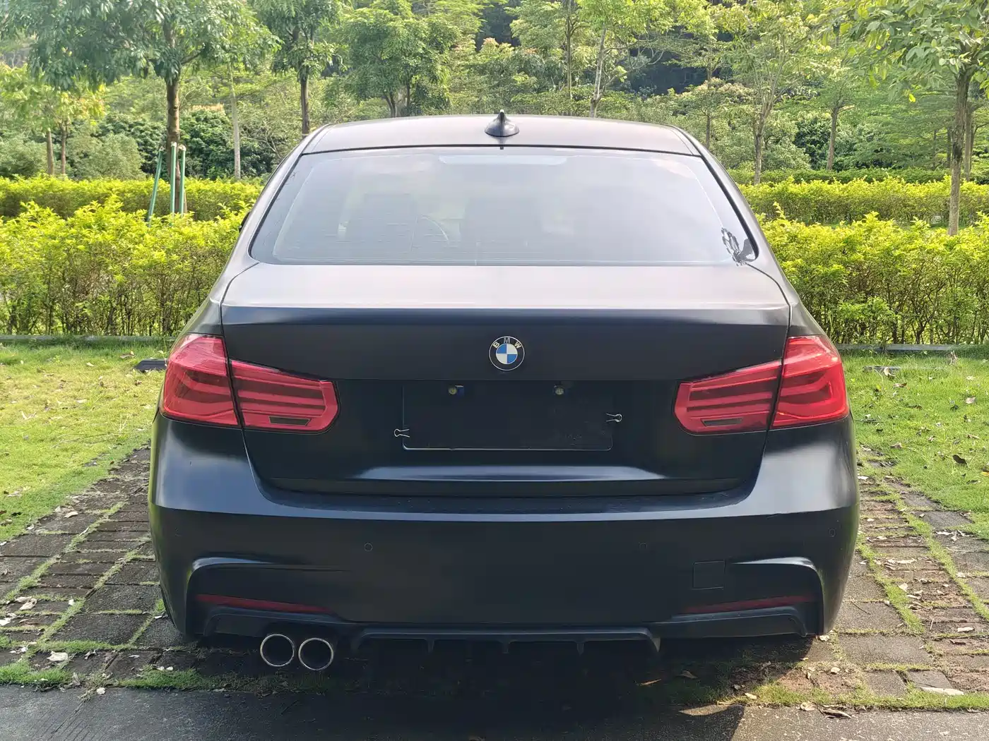 BMW 3 Series (Import) 2013 2013 320i Sport Design Package