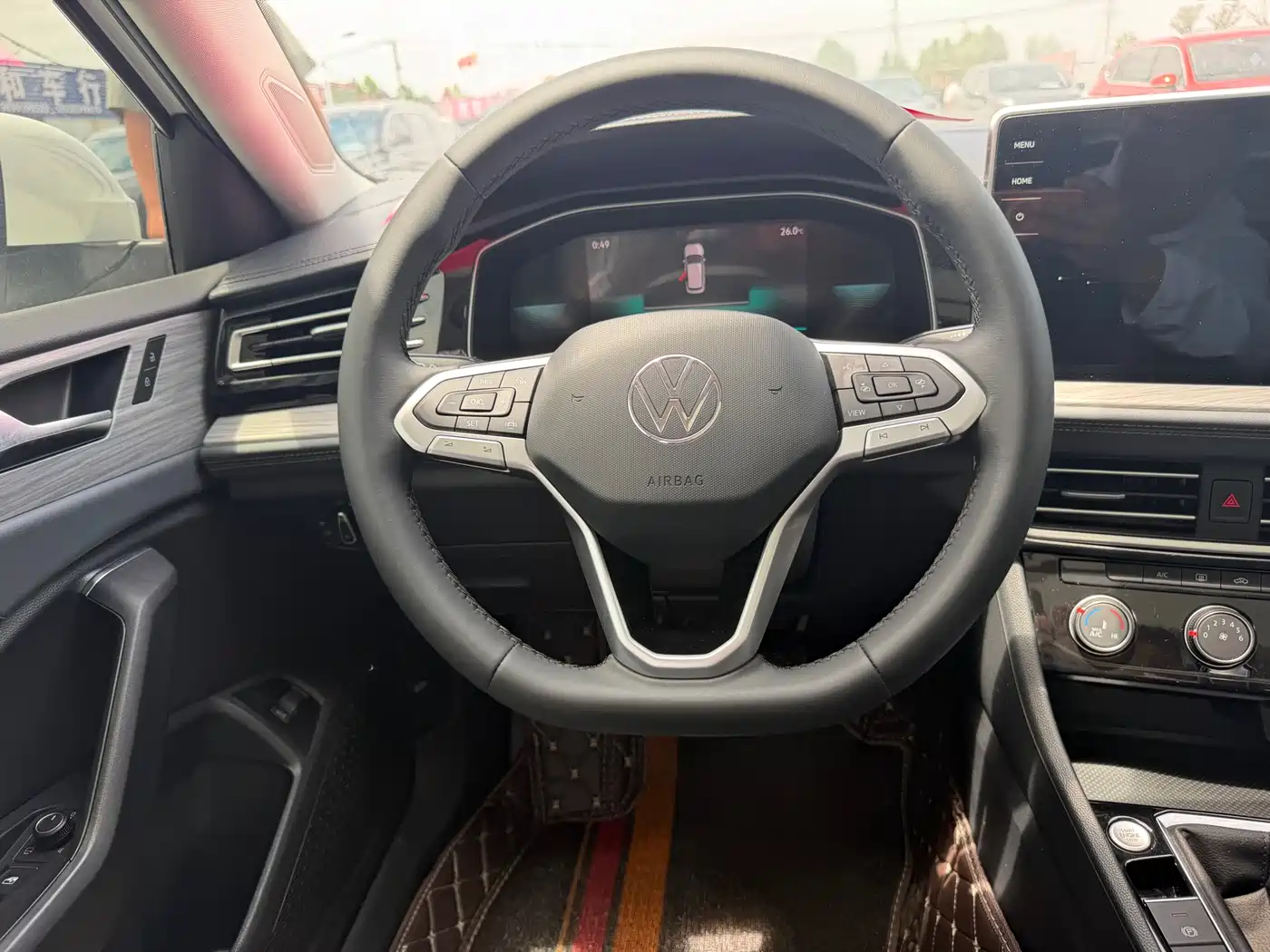 VOLKSWAGEN SAGITAR
