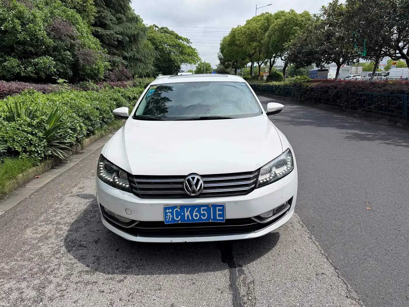 Volkswagen Passat 2013 1.8TSI DSG Yuzun фото 2