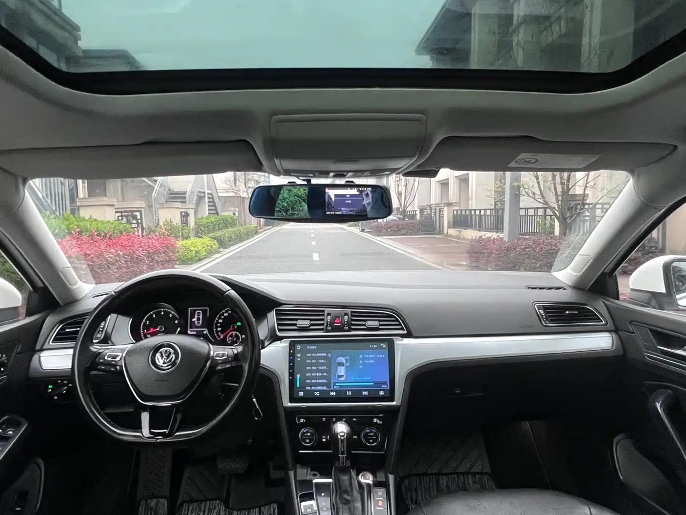 Volkswagen Lamando 2018 280TSI DSG Comfort Edition фото 5