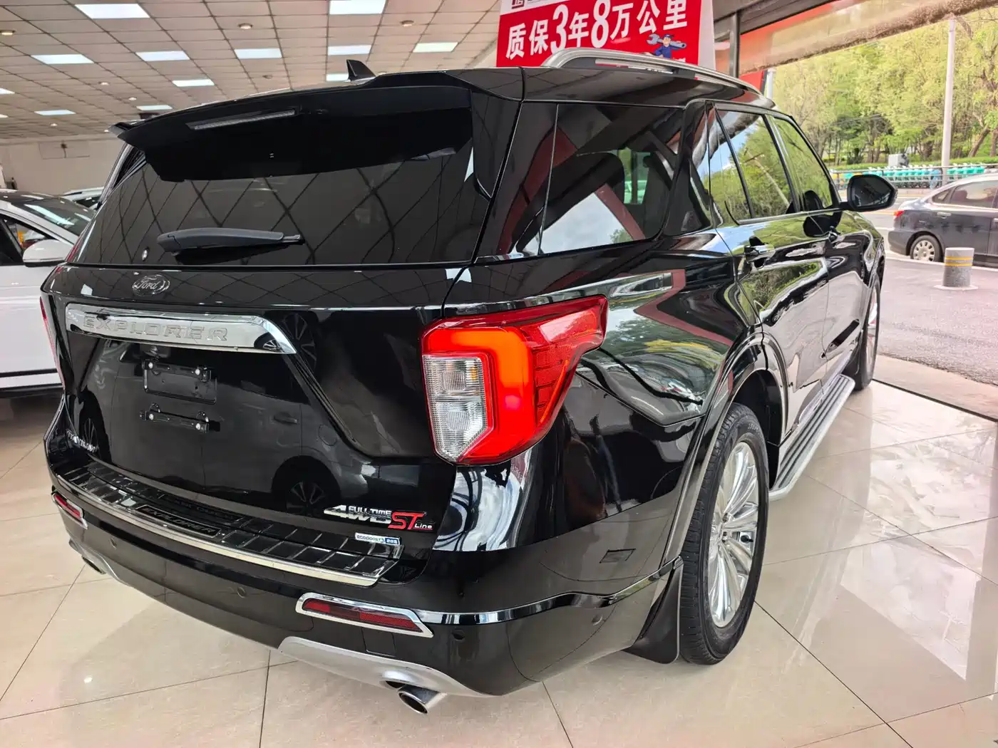 Ford Explorer 2021 2020 EcoBoost 285 AWD Titanium Edition 6-Seater