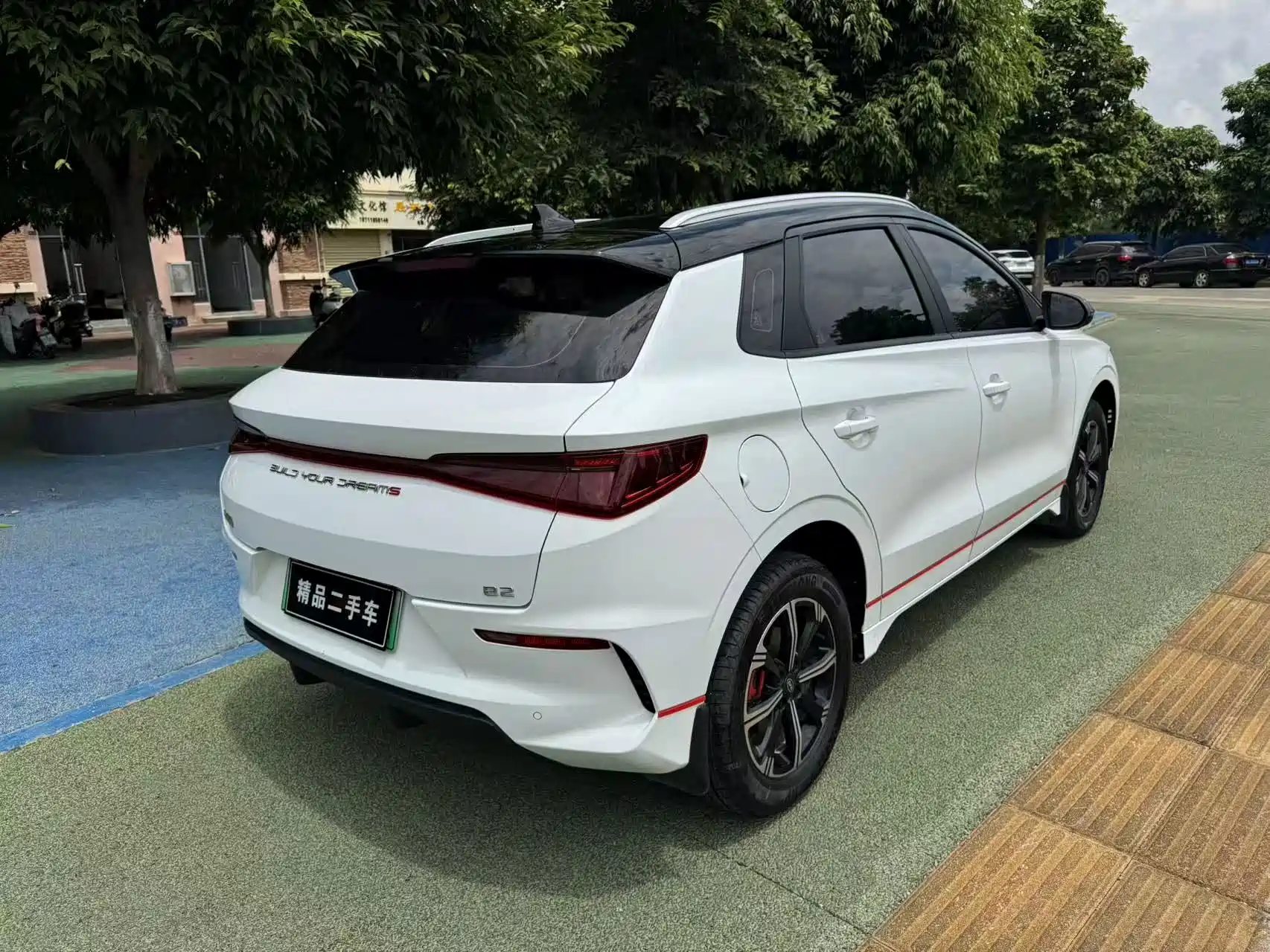 Фото 4 - BYD e2