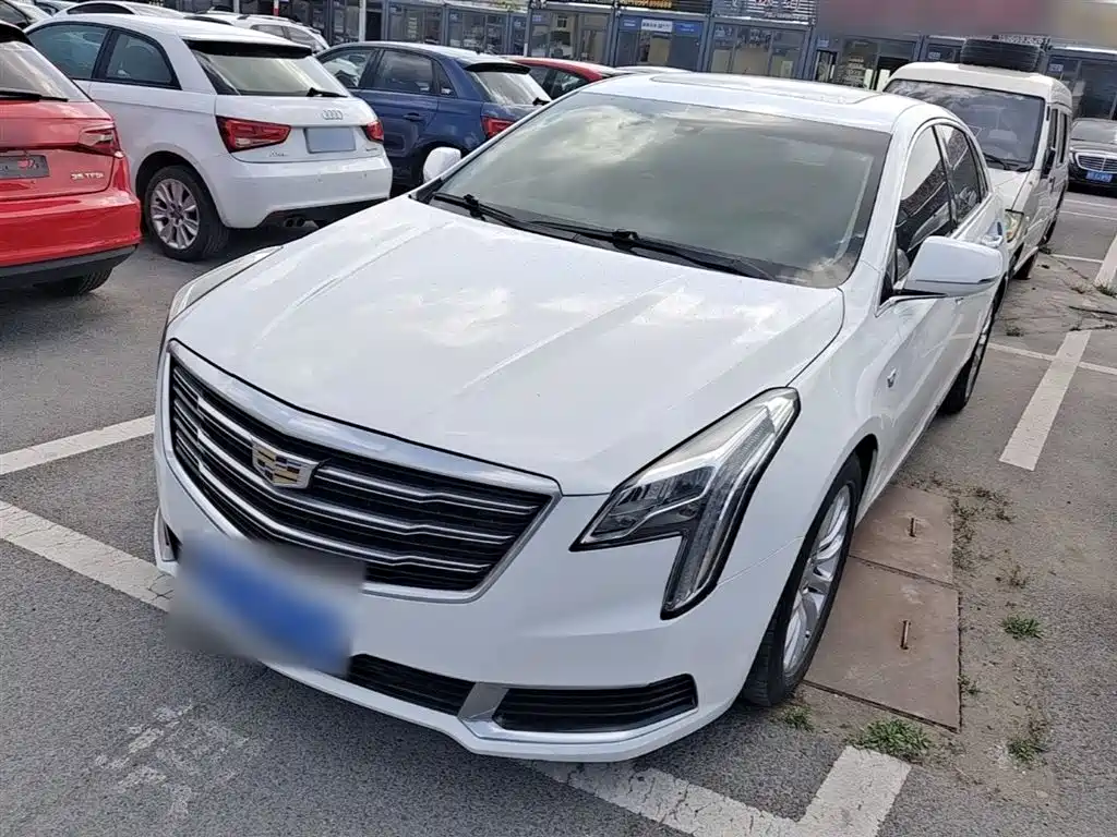 Cadillac XTS 2018 28T Technology фото 2