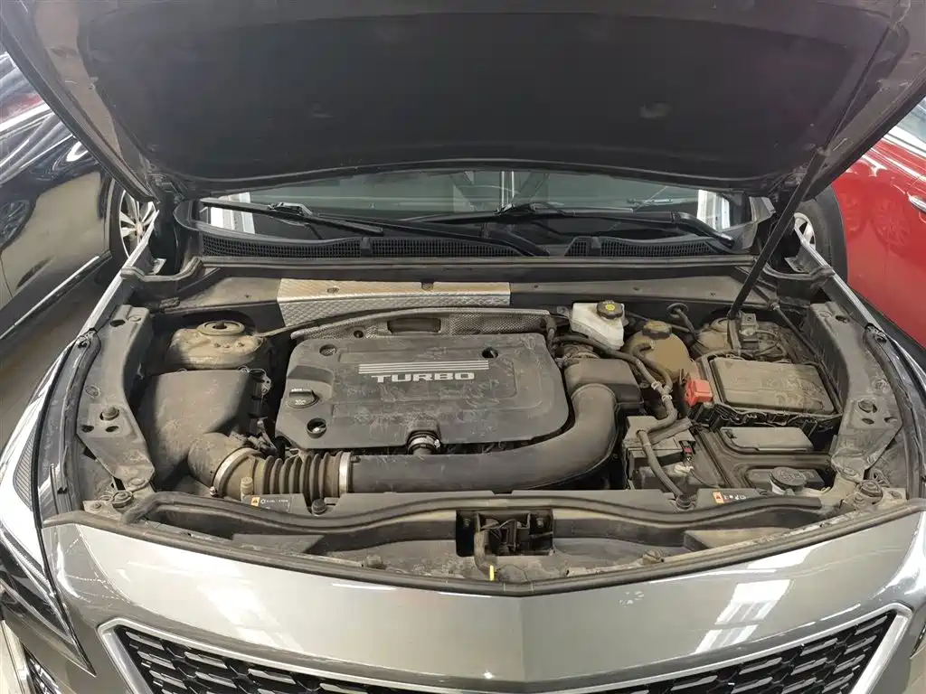 Cadillac XT4 2018 28T FWD Leading Edition фото 11