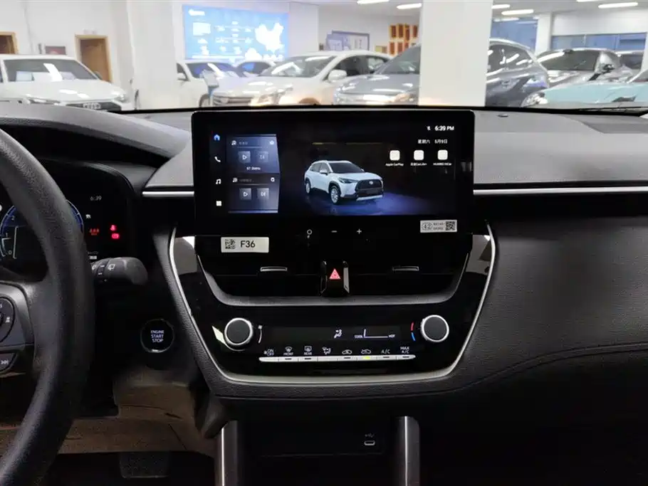Toyota Corolla Cross 2024 2.0L Elite Edition фото 13