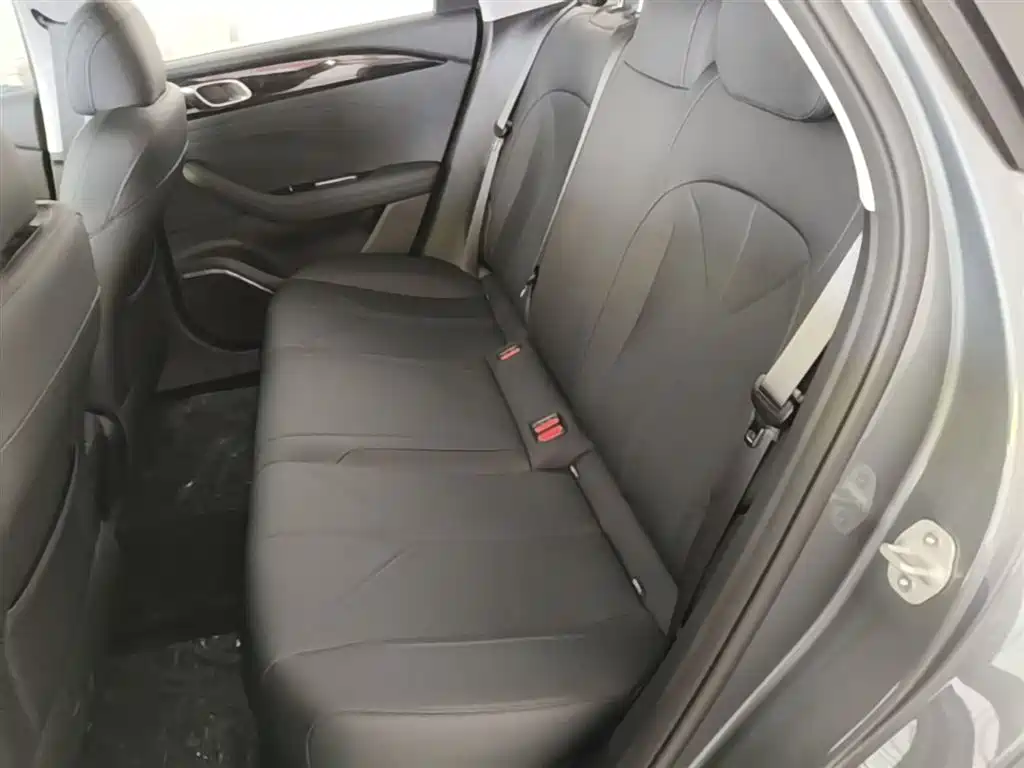 Geely Galaxy Galaxy Stellar 6 2025 125km Long Voyage Edition фото 17