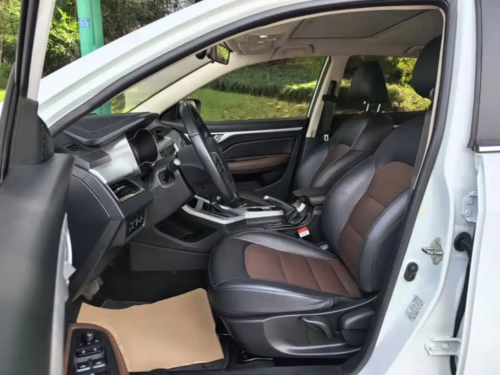 Geely Vision 2020 2019 Upgrade Edition 1.5L CVT Premium (China VI)
