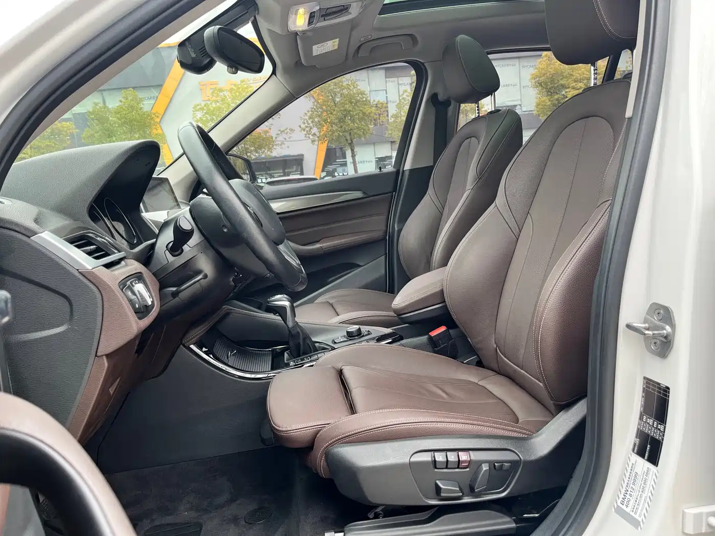 BMW X1 2019 sDrive18Li Premium Model фото 11