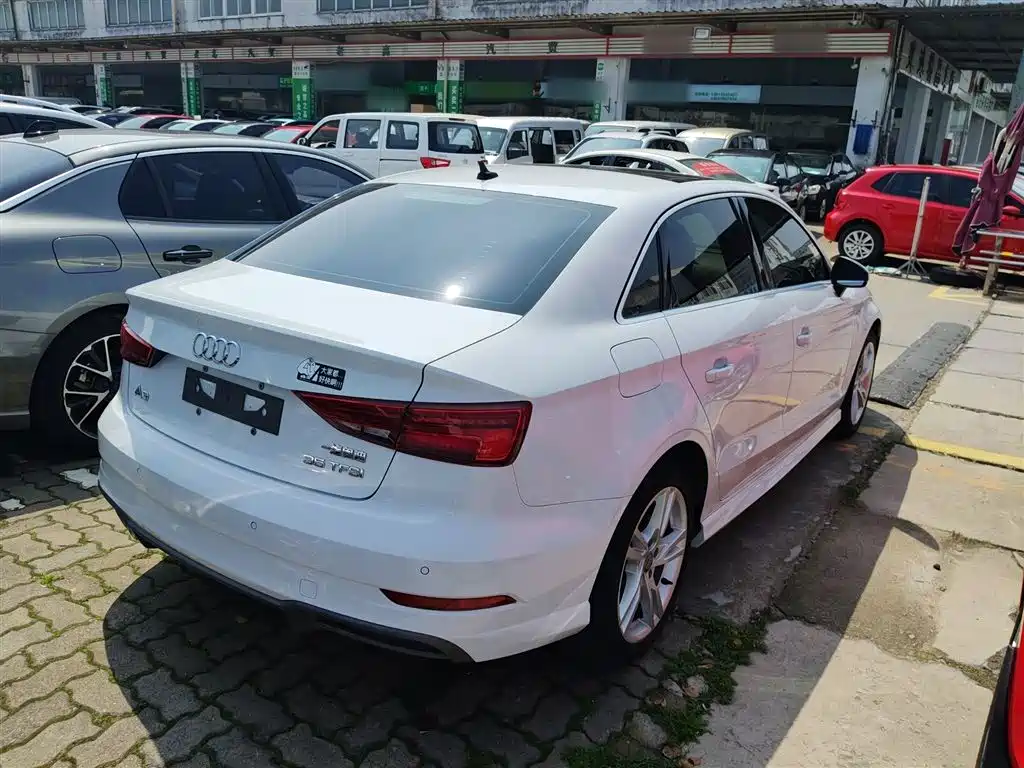 Audi A3 2019 Limousine 35 TFSI Fashion China V фото 5
