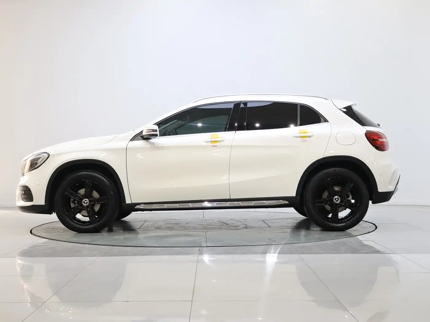 Mercedes-Benz GLA 2019 GLA 200 Fashion фото 2