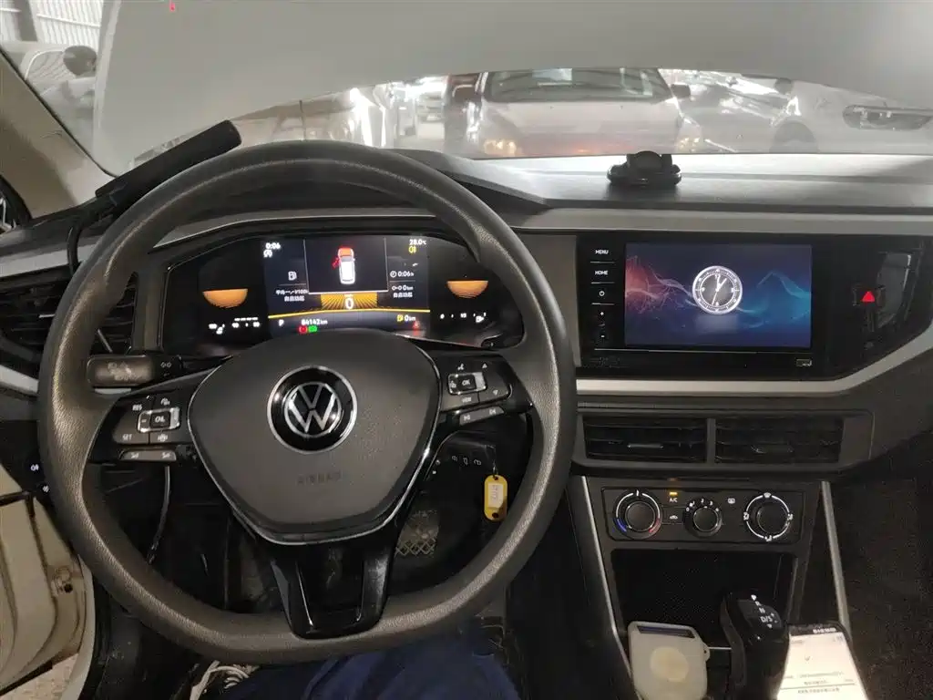 Volkswagen Polo 2023 Facelift Plus 1.5L Auto Joyful Living Edition фото 10