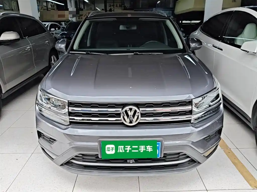 Volkswagen Tharu 2020 Model 280TSI 2WD Luxury Plus China VI фото 3