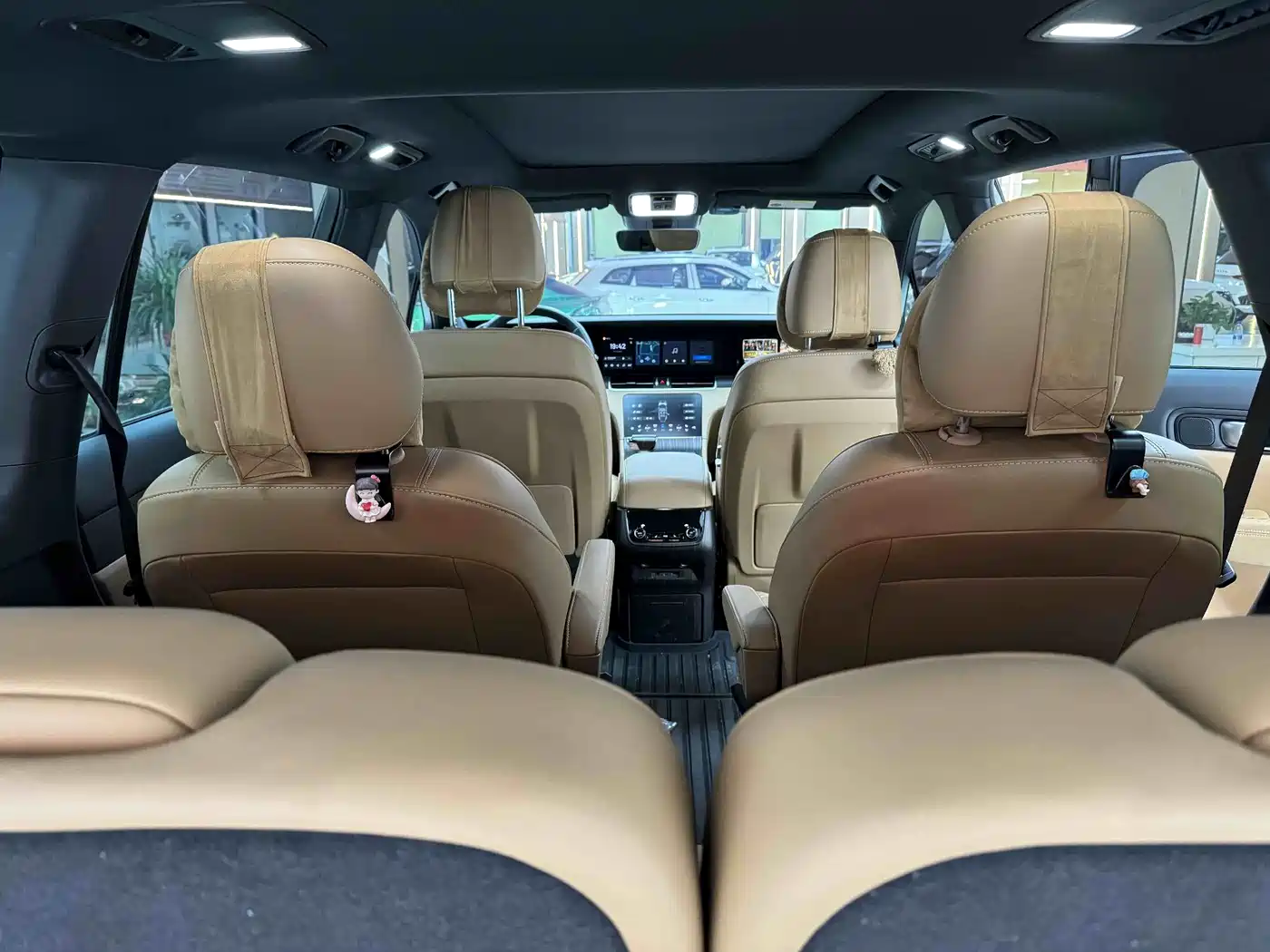 Фото 9 - Li Auto Li ONE