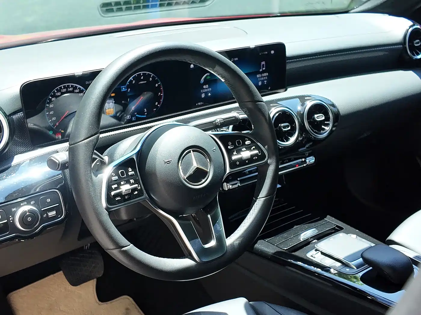 MERCEDES-BENZ CLASS A