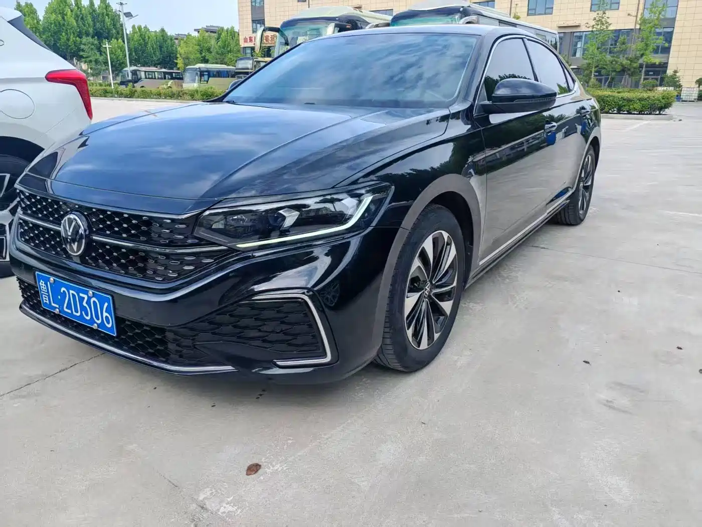 Volkswagen Passat 2023 Facelift 280TSI Starlight Elite Edition