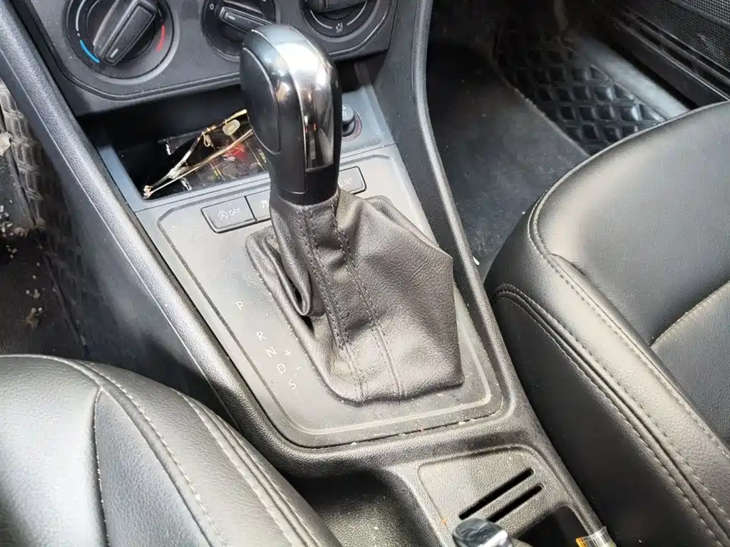 Volkswagen Lavida 2019 Lavida Start 1.5L Auto Trend (China VI) фото 7